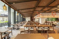 Hewitt Resort Naha Отели в г. Наха