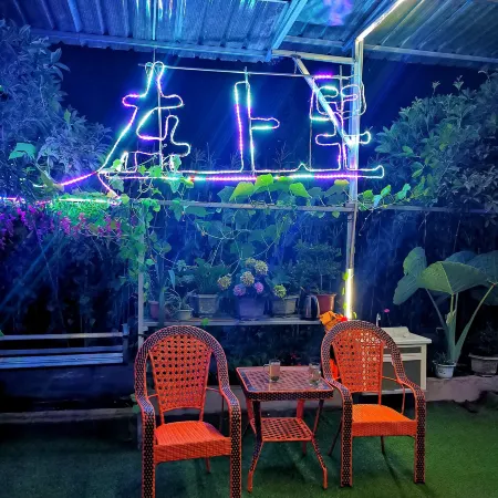 Shangli ancient town water bay green home stay