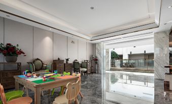 Xiangbishan Port House | City core stroll city center hotel (Guilin two rivers and four lakes store)