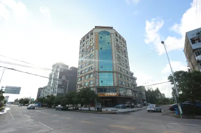 東興城市熱戀海景飯店（萬尾金灘店） 蘭揚生物海洋世界附近的飯店