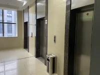 Leiyan E-sports Apartment (Xuzhou Railway Station Hexin Square)