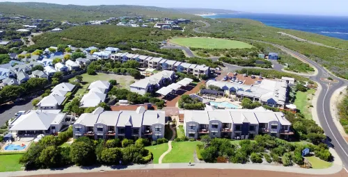 Margarets Beach Resort Hotels in Gnarabup