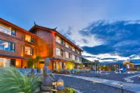 Lugu Lake Scenic Area Yunjin Yunshu Lake View Homestay