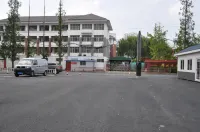 FAFIA Hotel (Pizhou Jinshuiwan) Hotels near Pizhou Xincheng Passenger Transport Terminal