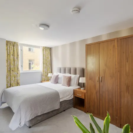 Saco Holborn – Lamb’s Conduit St Отели рядом с достопримечательностью «Больница Грэйт Ормонд стрит»