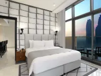 Millennium Atria Business Bay Hotels near Oasis Center