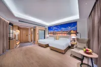 Vienna International Hotel (Renhuai Maotai Town)