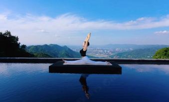 There is a Starlight Mountain B&B outside Chongqing