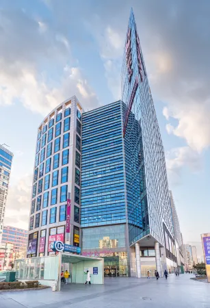 One Color Apartment (Beijing Renmin University Store)