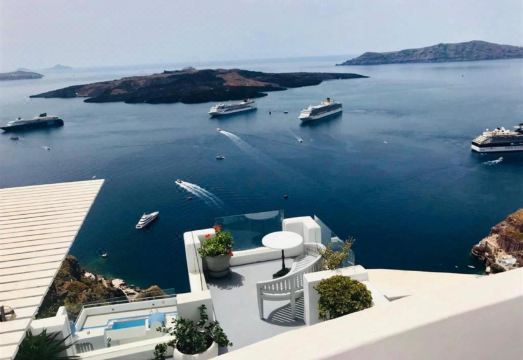 LOUCAS CALDERA VIEW - Housity