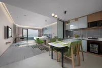 홀리데이 인 앤 스위트 우한 인터내셔널 엑스포 바이 IHG - 발코니