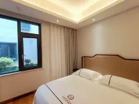 Zhuzhou Golden Lake Hotel - Bjergudsigt