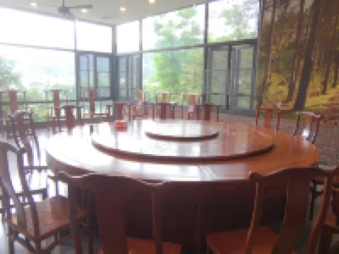 新豐松景温泉避暑山莊