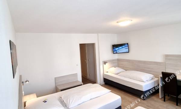 Adler Hotel Frankfurt