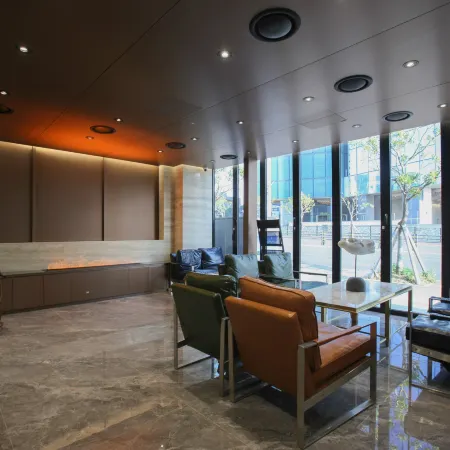 L&L City Hotel