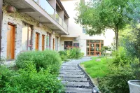 Moganshan Mountain Farmhouse - กระท่อม