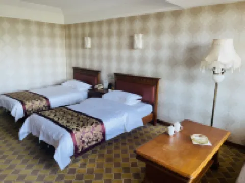 Zhalong Hotel Hotel di Daerah Tiefeng