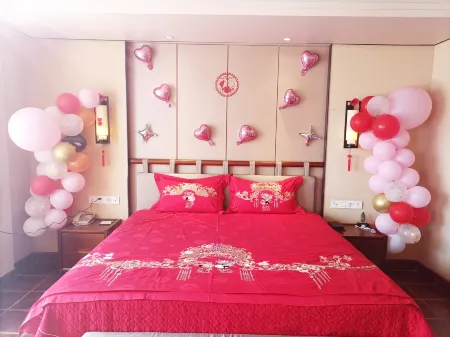 Oceanside Hotel Отели рядом с достопримечательностью «China's first Beach Resort»