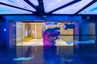 viewking Hotel (Shanghai Hongqiao Hub Longhu Tianjie Branch) - Esports