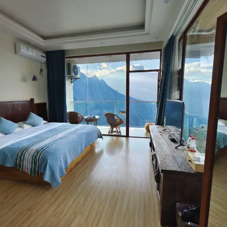Fugong Old Mdeng Yunjing Yuanshe Homestay