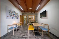 A cloud inn in Shaxi ancient town Hotels in Jianchuan