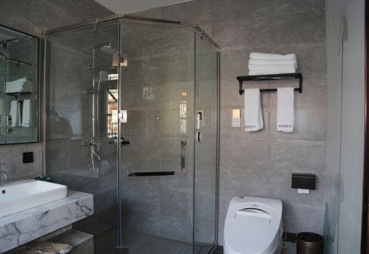 Lucky Yard Guesthouse 조식 이미지