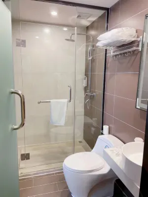 IU Hotel (Guangzhou Zengcheng Gualv Road Wanda Plaza) Kamar Photos