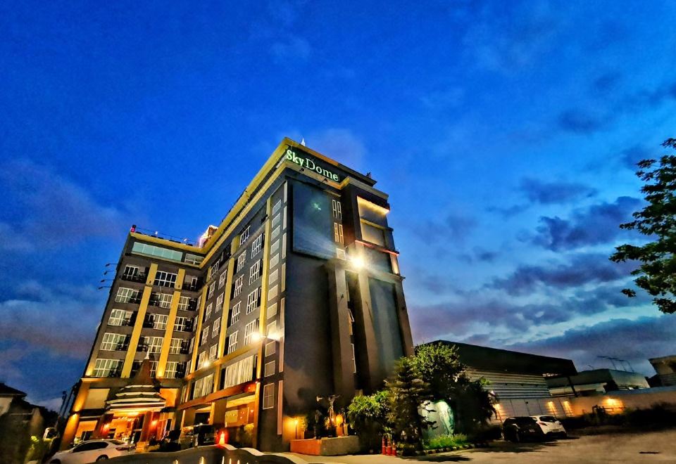 Sky Dome Resotel