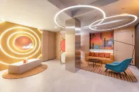 潮漫酒店（丹陽金鷹廣場店）