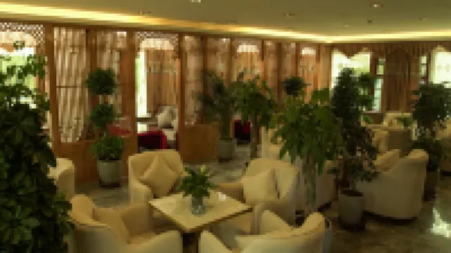 麗楓飯店（日喀則店）