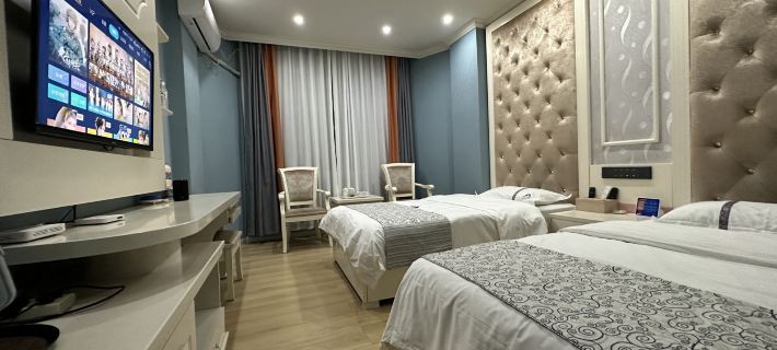 Huaxin Hotel Hotels in Yun County