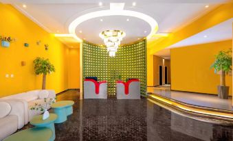 Yuanqi Jinxuan Business Hotel (Daqing Ophthalmology Hospital)