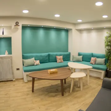 Connect Studios & Apartments