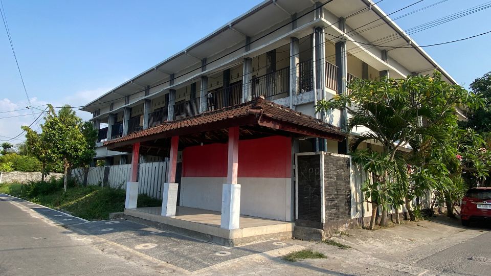 OYO Life 93258 Kos Sahabat