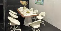 SPACE  DESIGN  HOTEL Các khách sạn ở Đại Liên
