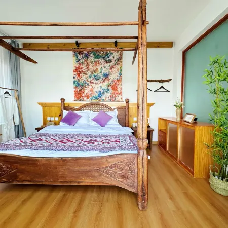 Laiquer Guesthouse (Cangshan Gate Branch, Dali Ancient City)