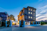 Tranquil Homestay · 180° Terrace View · Luxury Private Yard Garden Villa