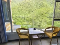 Tanchang Junqing Chinese Inn - Mountain View