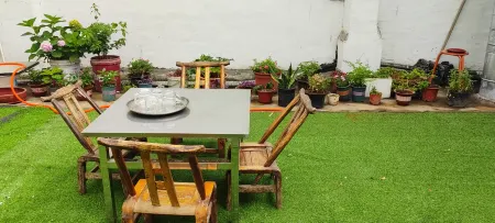 Neixiang Yuexiang Hotel