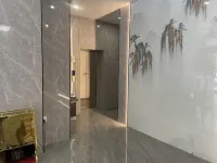 Luoshan Xinrong Garden Hotel