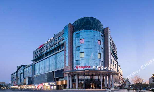 Hampton by Hilton Jinan Railway Station（Colorful Wuzhou Commercial Plaza )