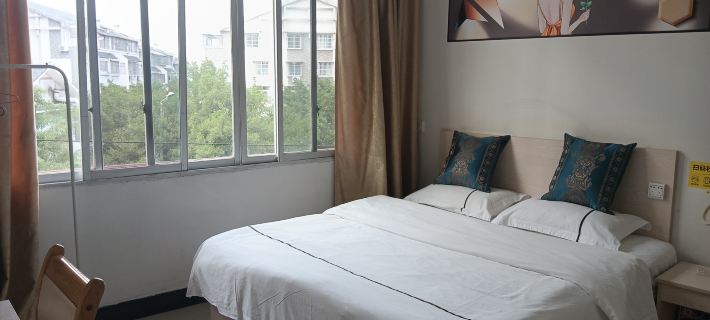 Jingcheng Yihe Hotel Hotels in Gongcheng