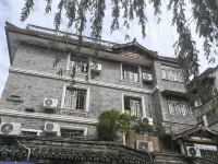 Jixia Youth Hostel