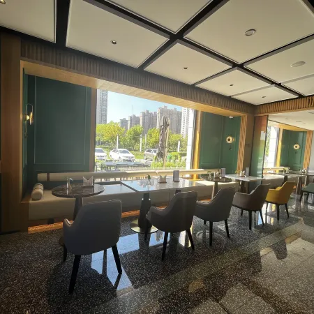Datong Hualu Hotel (Yudong Campus of Datong University)