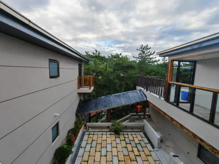 Lushan youlupushu Hotel Отели рядом с достопримечательностью «Lushan Taohuayuan Scenic Area»