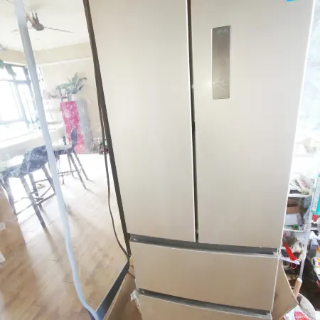 Young Ideal Wanderer Stays at Youth Apartment (Baima Commercial City Hefei Railway Station Branch)