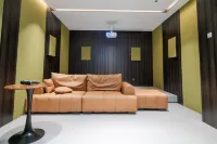 Xianju Jiuxi Yuanzhu Homestay Отели в г. Сяньцзю