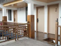 Changxiangshou Homestay (Hengdian Qingming Shanghe Tu) Hotel di Dongyang