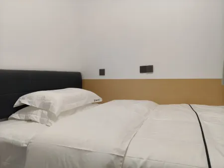 ruiyangminshu Отели рядом с достопримечательностью «Chuanshan Revolutionary Base Wanyuan Defend War Display Hall»