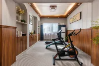 VX Hotel (Xinyu Shenglibei Road Railway Station)